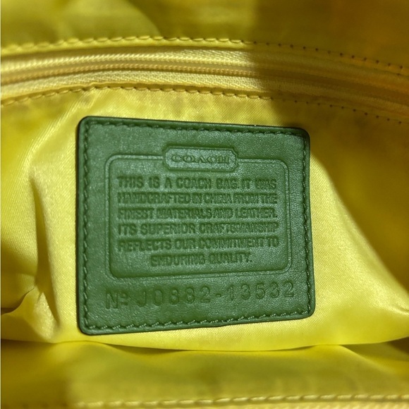 Coach vintage CC signature print canvas satchel handbag - Picture 7 of 9